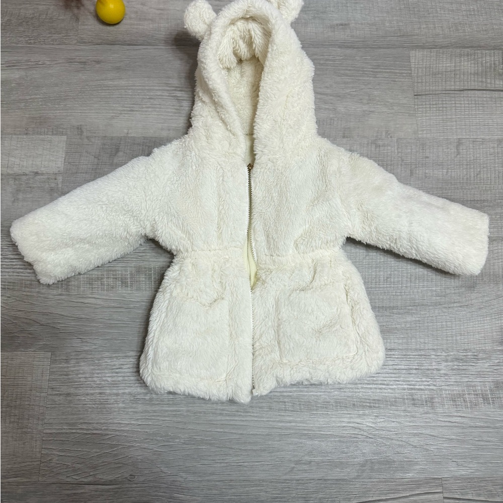 Cozy White Kids Puffer Jacket